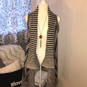 Romeo & Juliet Couture stripe sweater vest